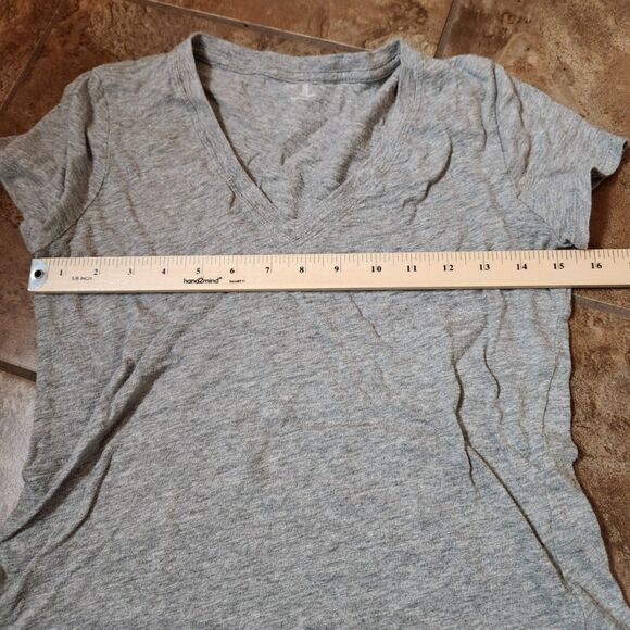 Women’s Short Sleeve Tops Lot • Size Small • bundle of 3 Casual T-Shirts - Picture 3 of 6